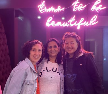 true friend | FAP News Today | Jaime and two of her friends smile for a photo at a hotel, where they're posing under a pink neon sign that reads, "time to be beautiful."